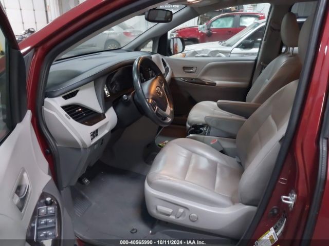 Photo 4 VIN: 5TDDZ3DC1LS245369 - TOYOTA SIENNA 