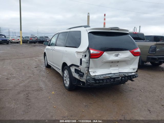 Photo 2 VIN: 5TDDZ3DC2HS161696 - TOYOTA SIENNA 