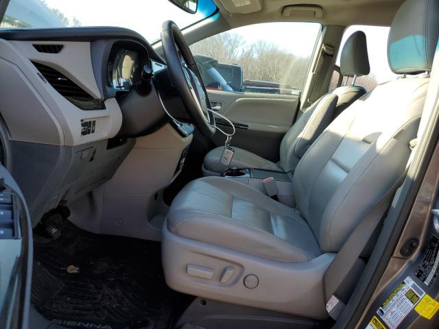 Photo 6 VIN: 5TDDZ3DC2HS167255 - TOYOTA SIENNA XLE 