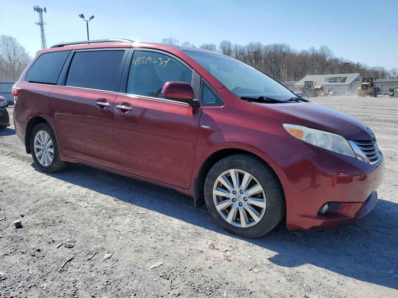 Photo 3 VIN: 5TDDZ3DC2HS172441 - TOYOTA SIENNA 