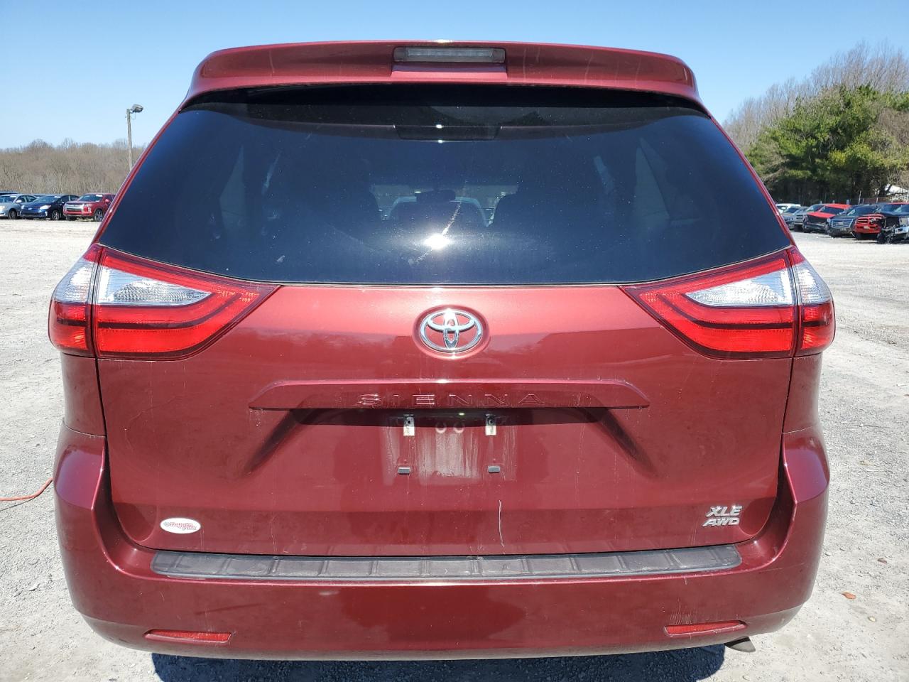 Photo 5 VIN: 5TDDZ3DC2HS172441 - TOYOTA SIENNA 