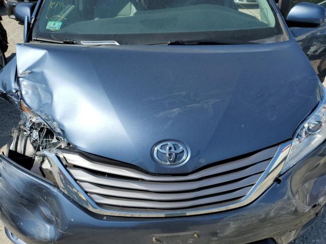 Photo 11 VIN: 5TDDZ3DC2HS184685 - TOYOTA SIENNA XLE 