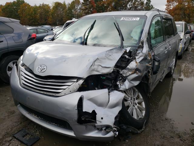 Photo 1 VIN: 5TDDZ3DC2HS186999 - TOYOTA SIENNA XLE 