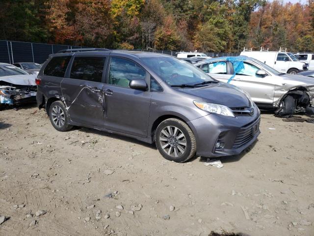 Photo 3 VIN: 5TDDZ3DC2JS194784 - TOYOTA SIENNA XLE 