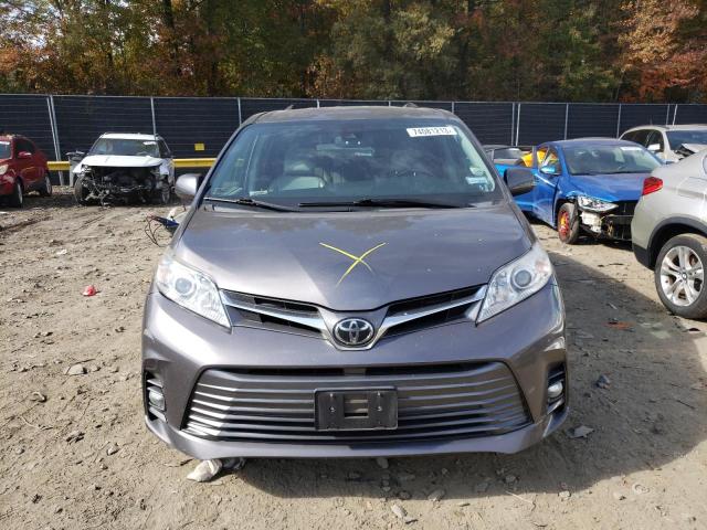 Photo 4 VIN: 5TDDZ3DC2JS194784 - TOYOTA SIENNA XLE 