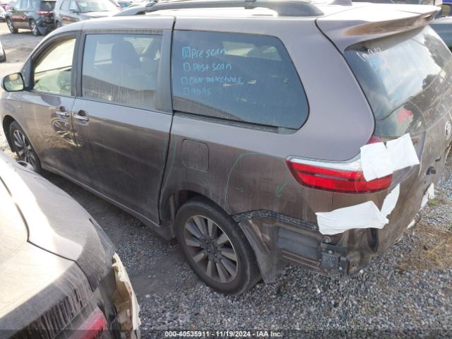 Photo 2 VIN: 5TDDZ3DC2KS210225 - TOYOTA SIENNA 