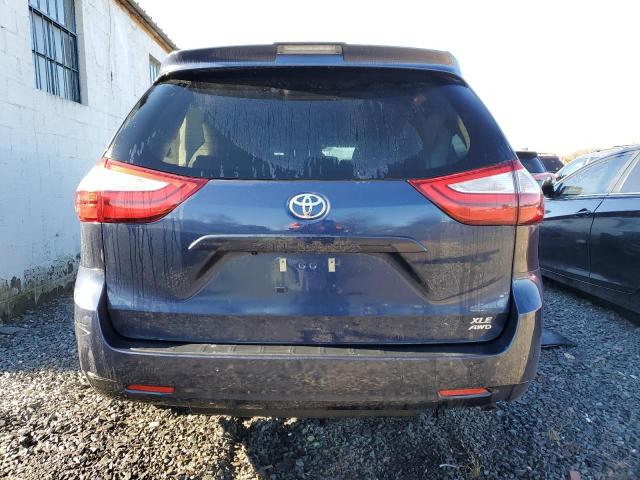 Photo 5 VIN: 5TDDZ3DC2KS218339 - TOYOTA SIENNA XLE 