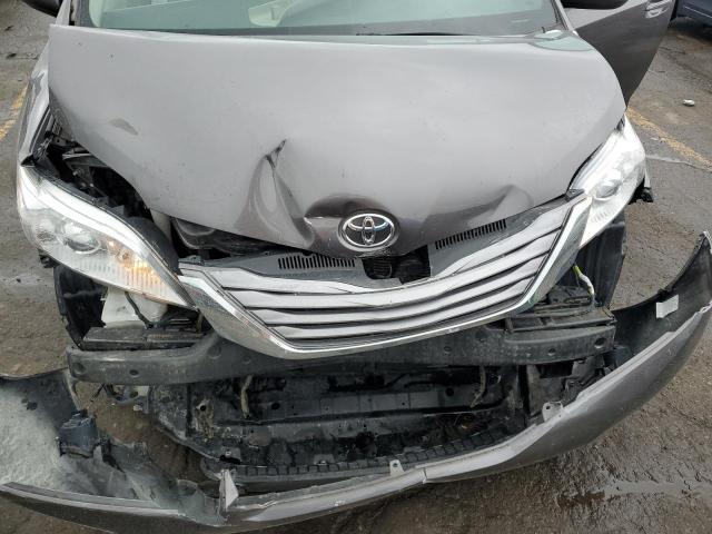 Photo 11 VIN: 5TDDZ3DC3HS150058 - TOYOTA SIENNA XLE 