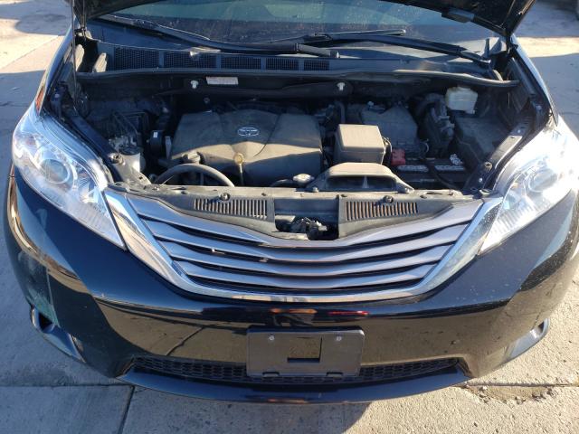 Photo 6 VIN: 5TDDZ3DC3HS178488 - TOYOTA SIENNA XLE 