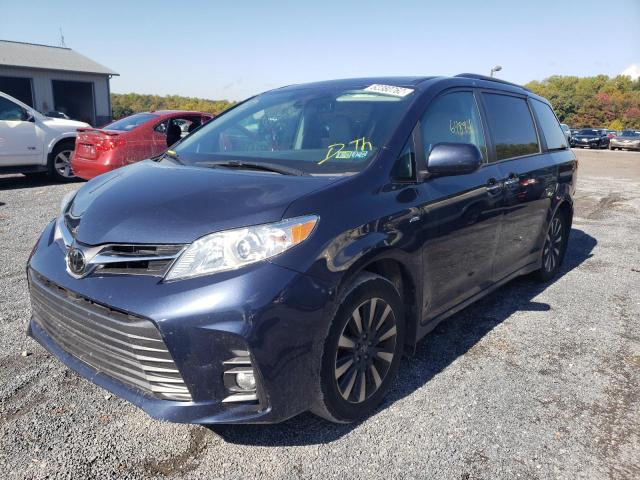 Photo 1 VIN: 5TDDZ3DC3JS203797 - TOYOTA SIENNA XLE 