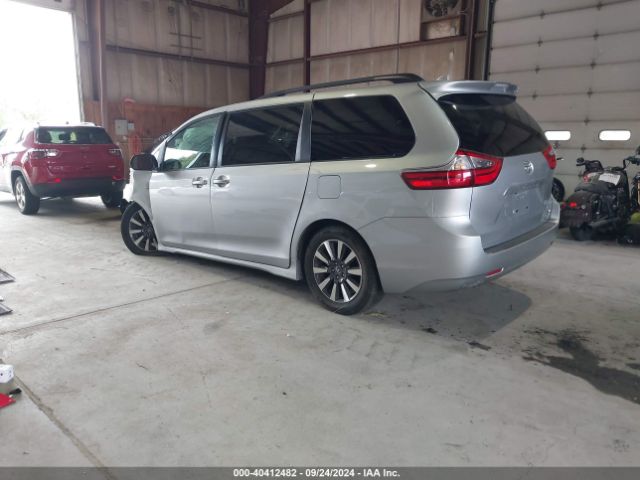 Photo 2 VIN: 5TDDZ3DC3LS239539 - TOYOTA SIENNA 