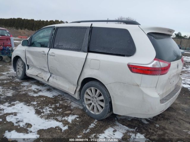 Photo 2 VIN: 5TDDZ3DC4HS147119 - TOYOTA SIENNA 