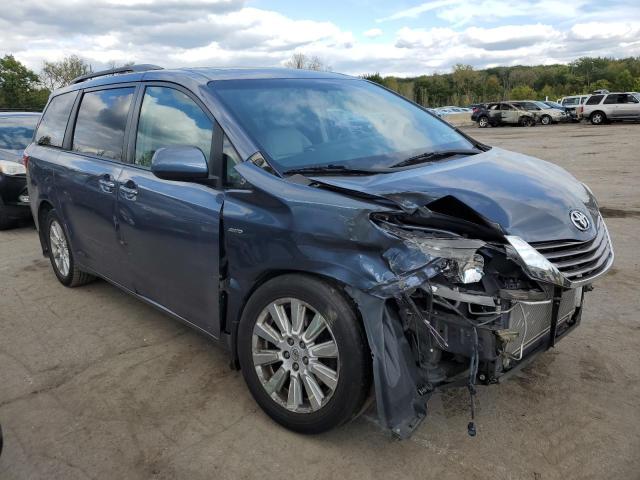 Photo 3 VIN: 5TDDZ3DC4HS152143 - TOYOTA SIENNA XLE 