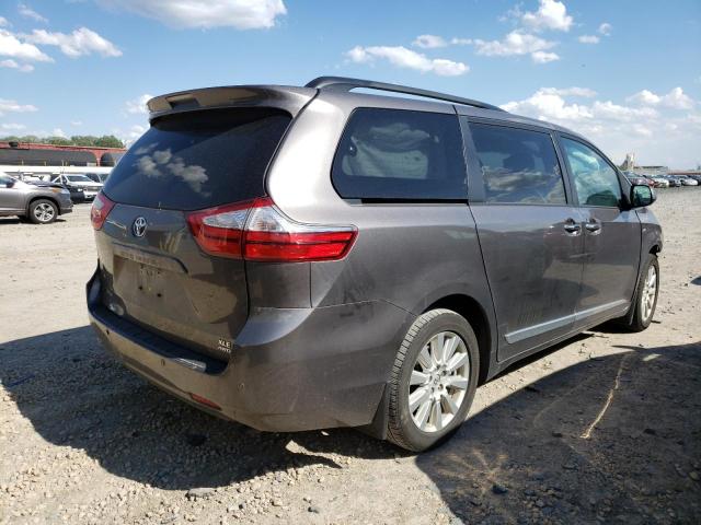 Photo 3 VIN: 5TDDZ3DC4HS171565 - TOYOTA SIENNA XLE 