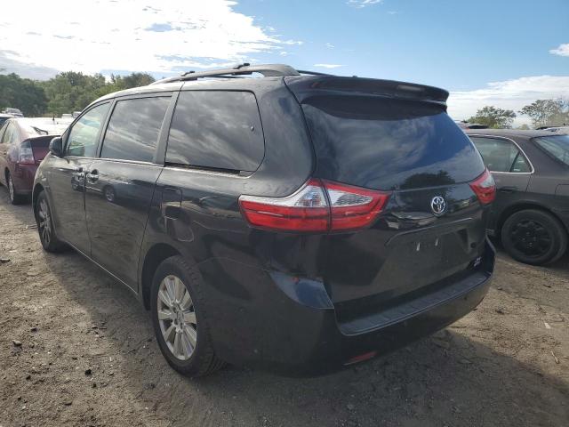 Photo 2 VIN: 5TDDZ3DC4HS179648 - TOYOTA SIENNA XLE 