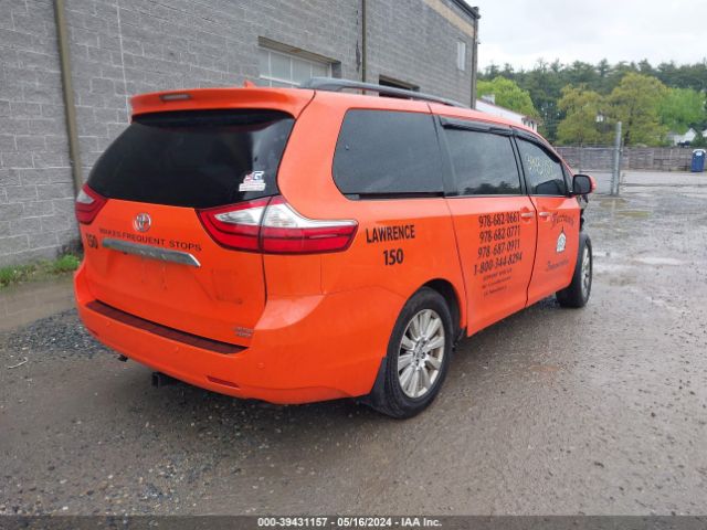 Photo 3 VIN: 5TDDZ3DC4HS182789 - TOYOTA SIENNA 