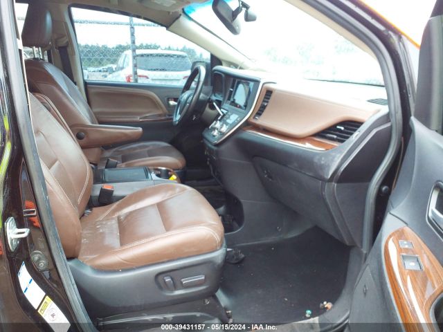 Photo 4 VIN: 5TDDZ3DC4HS182789 - TOYOTA SIENNA 