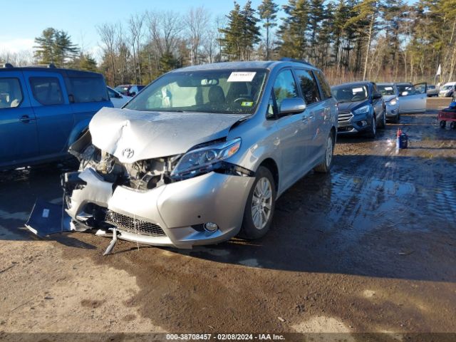 Photo 1 VIN: 5TDDZ3DC4HS184834 - TOYOTA SIENNA 