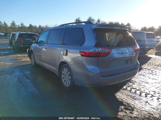 Photo 2 VIN: 5TDDZ3DC4HS184834 - TOYOTA SIENNA 