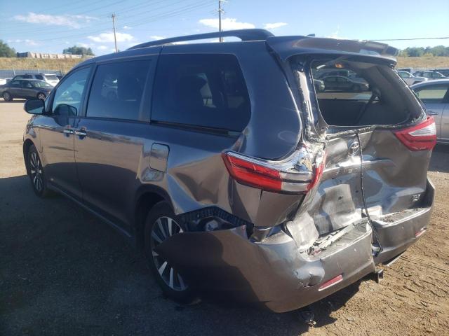 Photo 2 VIN: 5TDDZ3DC4JS208894 - TOYOTA SIENNA XLE 