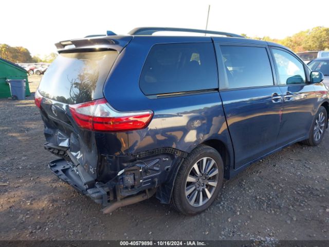 Photo 3 VIN: 5TDDZ3DC4KS222585 - TOYOTA SIENNA 