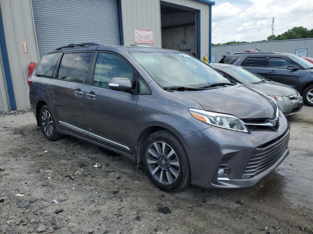 Photo 3 VIN: 5TDDZ3DC4KS225728 - TOYOTA SIENNA XLE 