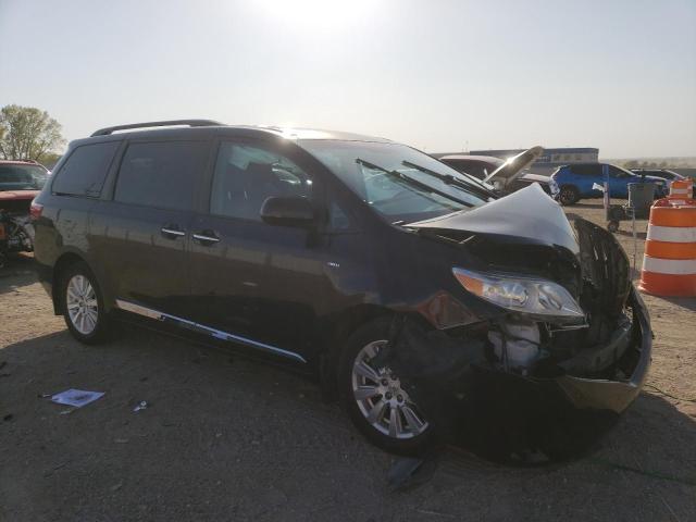 Photo 3 VIN: 5TDDZ3DC5HS158582 - TOYOTA SIENNA XLE 