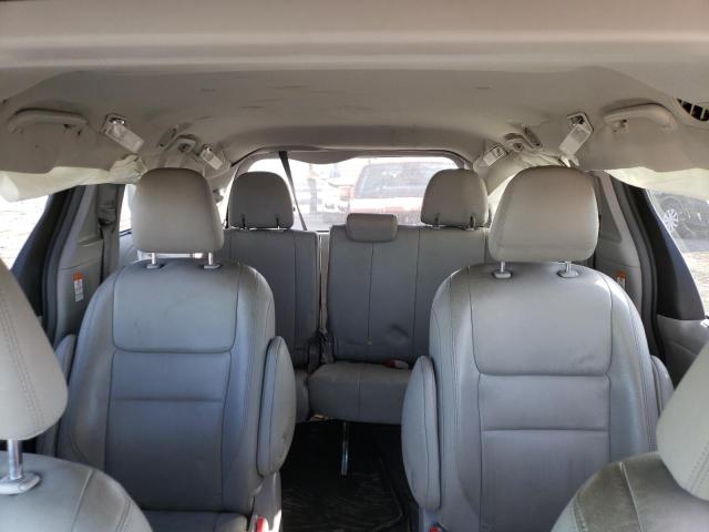 Photo 9 VIN: 5TDDZ3DC5HS158582 - TOYOTA SIENNA XLE 