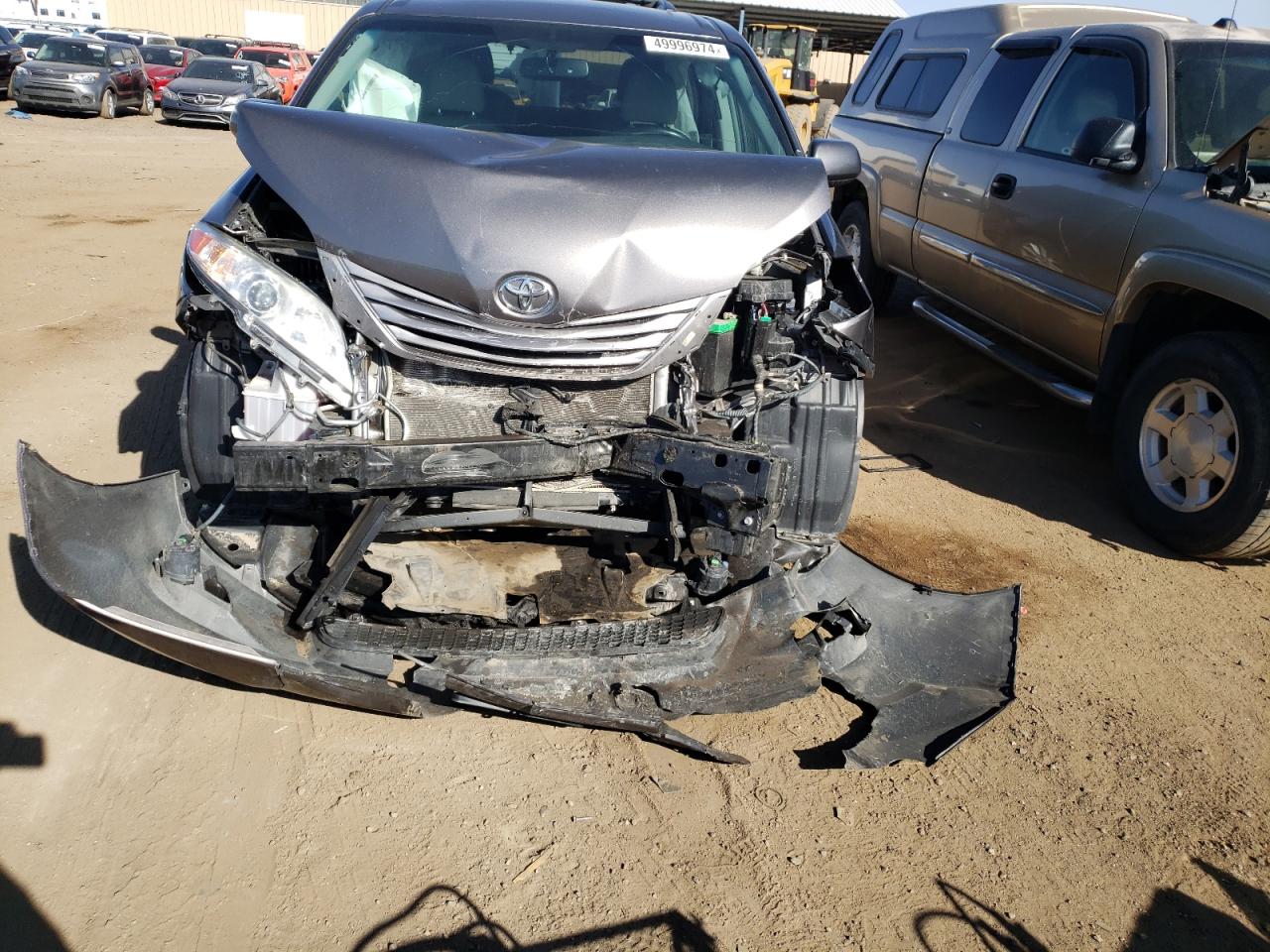 Photo 4 VIN: 5TDDZ3DC5HS173292 - TOYOTA SIENNA 