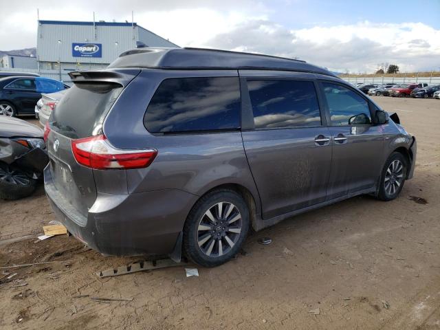 Photo 2 VIN: 5TDDZ3DC5JS195380 - TOYOTA SIENNA XLE 