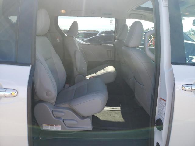 Photo 5 VIN: 5TDDZ3DC5KS226144 - TOYOTA SIENNA XLE 