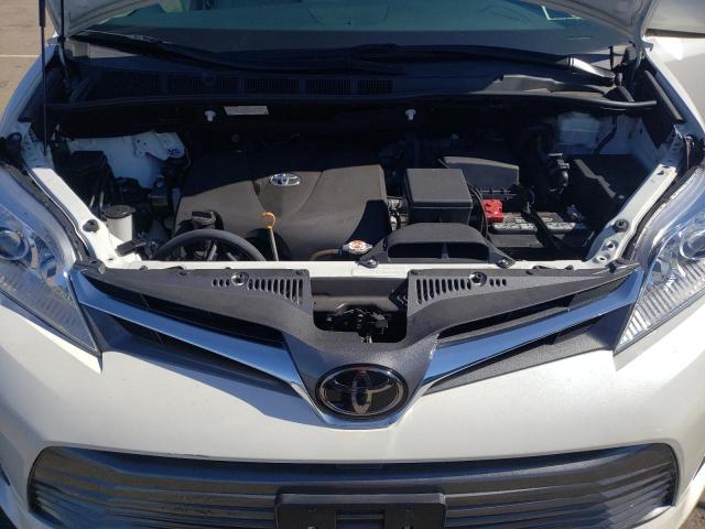 Photo 6 VIN: 5TDDZ3DC5KS226144 - TOYOTA SIENNA XLE 