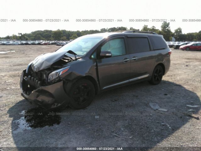 Photo 1 VIN: 5TDDZ3DC6HS149549 - TOYOTA SIENNA 