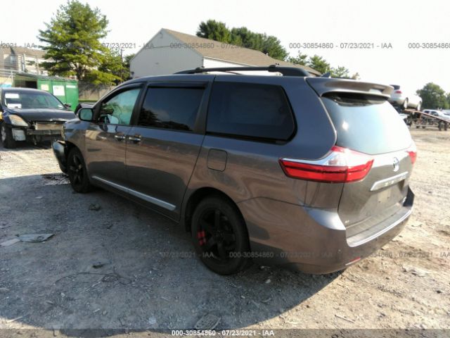 Photo 2 VIN: 5TDDZ3DC6HS149549 - TOYOTA SIENNA 