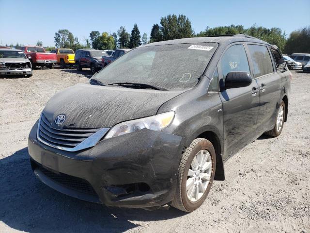 Photo 1 VIN: 5TDDZ3DC6HS152015 - TOYOTA SIENNA XLE 