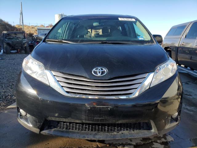 Photo 4 VIN: 5TDDZ3DC6HS168151 - TOYOTA SIENNA XLE 