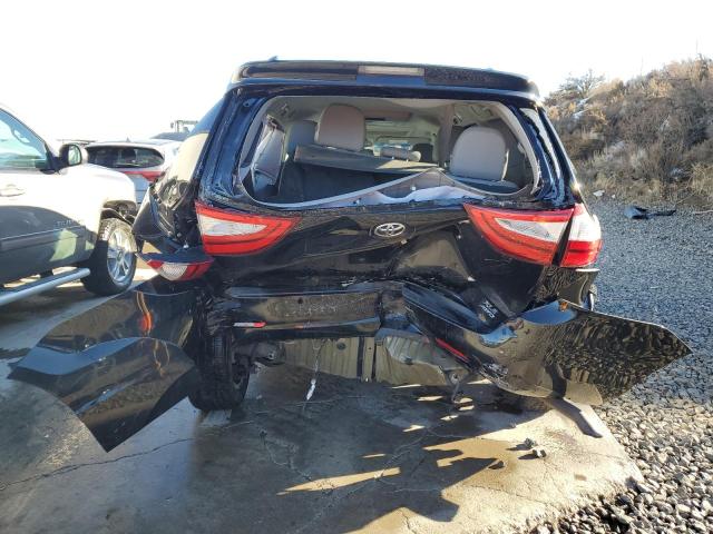 Photo 5 VIN: 5TDDZ3DC6HS168151 - TOYOTA SIENNA XLE 