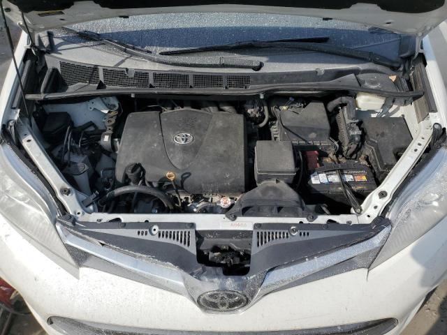 Photo 11 VIN: 5TDDZ3DC6KS220773 - TOYOTA SIENNA XLE 