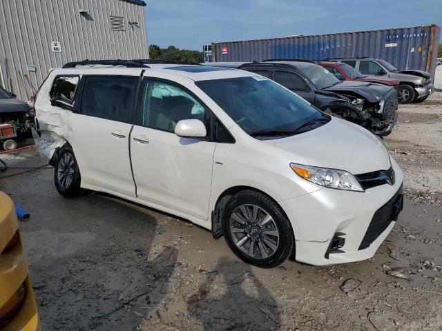 Photo 3 VIN: 5TDDZ3DC6KS220773 - TOYOTA SIENNA XLE 