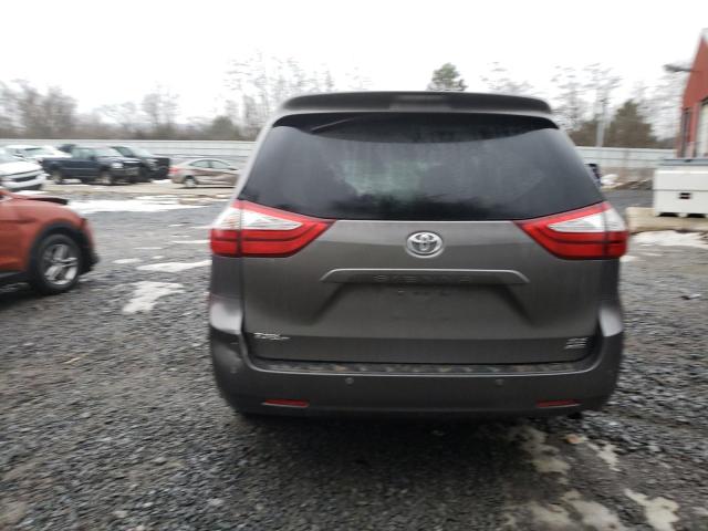 Photo 5 VIN: 5TDDZ3DC7HS155683 - TOYOTA SIENNA XLE 