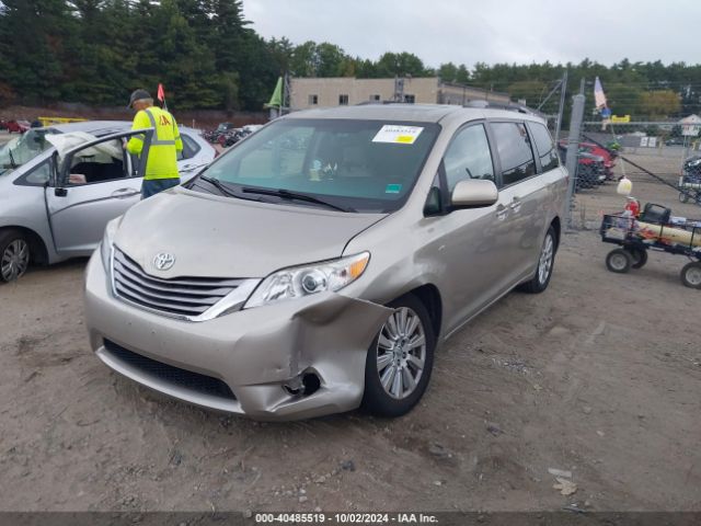 Photo 1 VIN: 5TDDZ3DC7HS184567 - TOYOTA SIENNA 