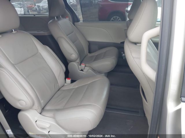 Photo 7 VIN: 5TDDZ3DC7HS184567 - TOYOTA SIENNA 