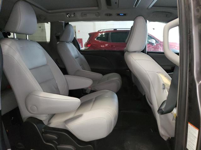 Photo 10 VIN: 5TDDZ3DC7JS206377 - TOYOTA SIENNA XLE 