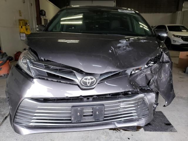 Photo 4 VIN: 5TDDZ3DC7JS206377 - TOYOTA SIENNA XLE 