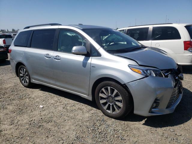 Photo 3 VIN: 5TDDZ3DC7LS251936 - TOYOTA SIENNA XLE 