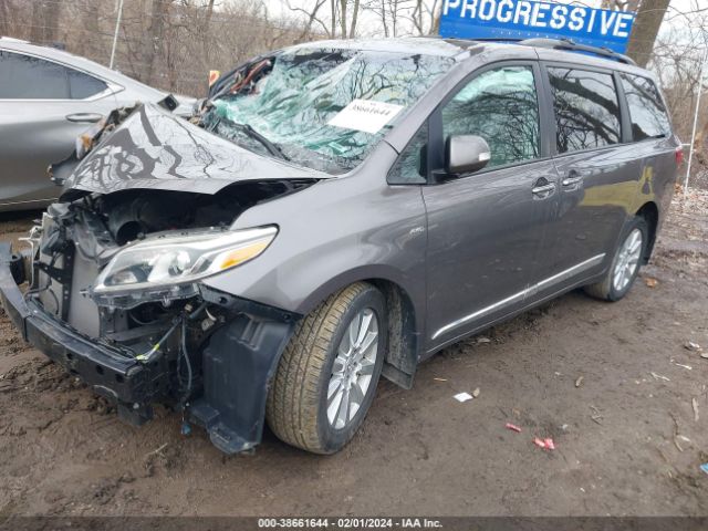 Photo 1 VIN: 5TDDZ3DC8HS157412 - TOYOTA SIENNA 