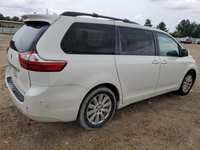 Photo 2 VIN: 5TDDZ3DC8HS160472 - TOYOTA SIENNA XLE 