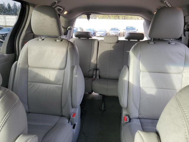 Photo 9 VIN: 5TDDZ3DC8HS166904 - TOYOTA SIENNA XLE 