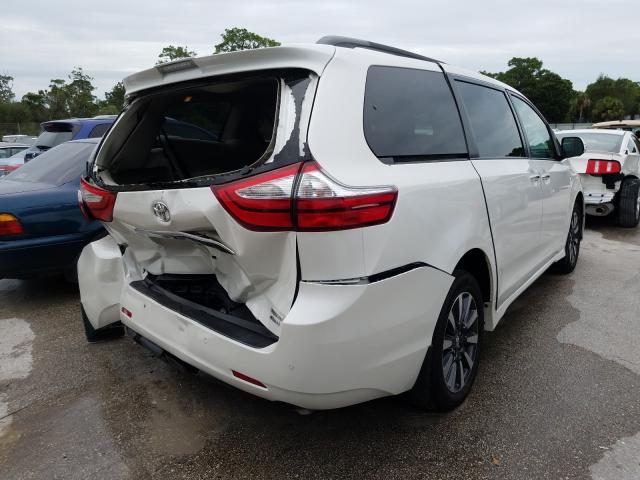 Photo 3 VIN: 5TDDZ3DC8JS203620 - TOYOTA SIENNA XLE 