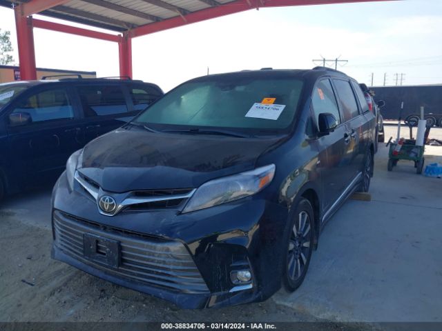 Photo 1 VIN: 5TDDZ3DC8KS211234 - TOYOTA SIENNA 